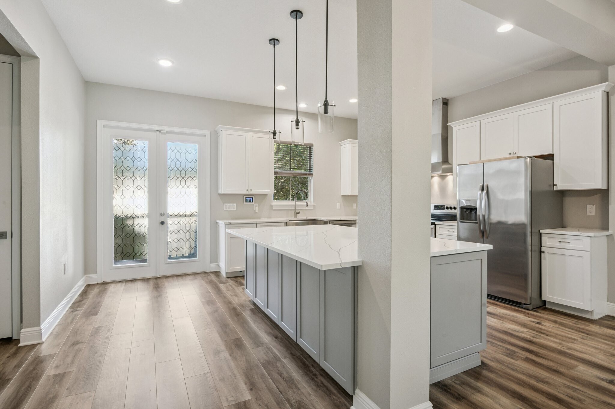 Building Photo - 1410 E Curtis St