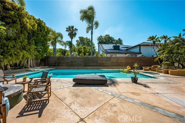 Building Photo - 2281 Orchard Dr