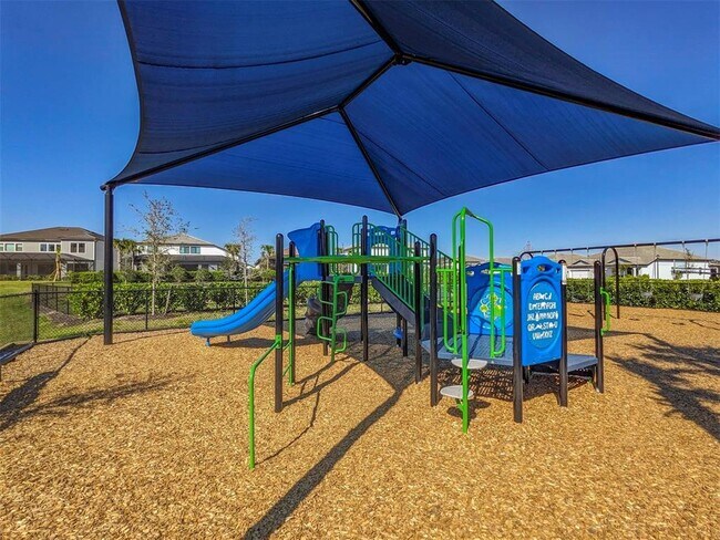 Building Photo - 16328 Hidden Oak Lp