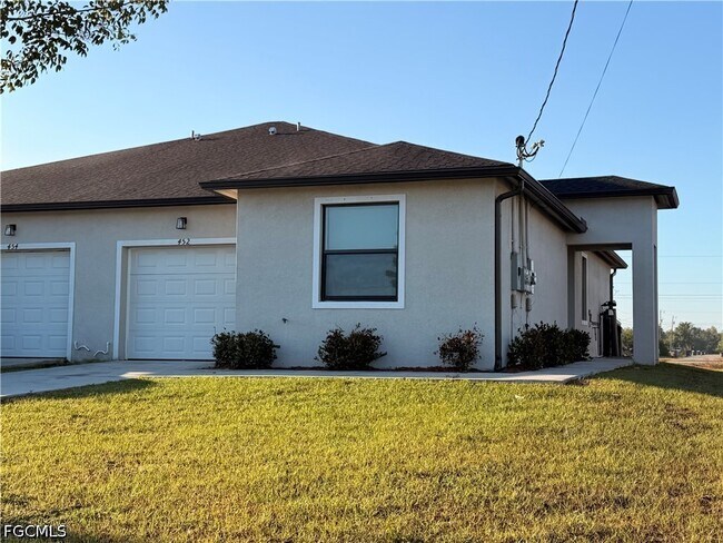 Building Photo - 454 Grant Blvd