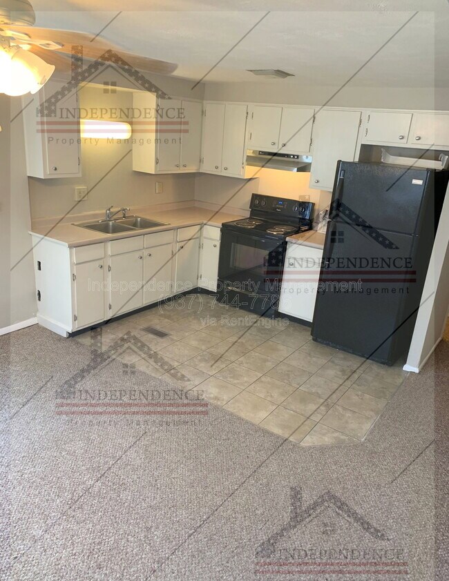 Building Photo - 470 Burman Ave