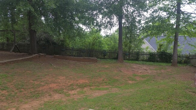 Building Photo - 123 Kingfisher Dr