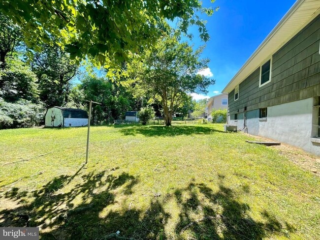 Building Photo - 3703 Towanda Rd