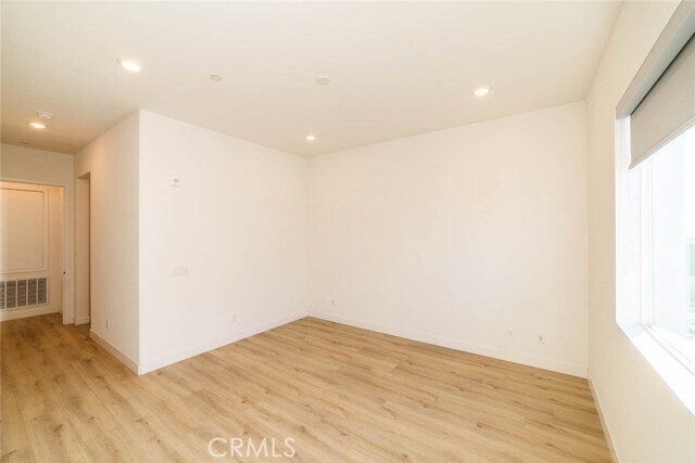 Building Photo - 155 Baluster