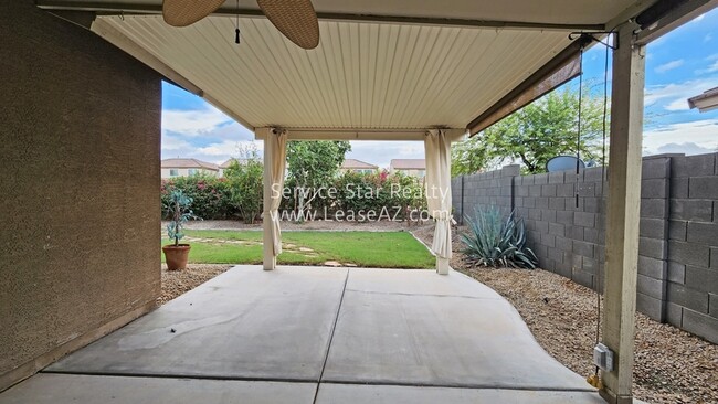 Building Photo - 36243 N Mirandesa Dr