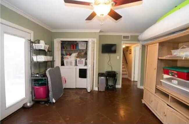 Building Photo - 4204 Maplewood Ct