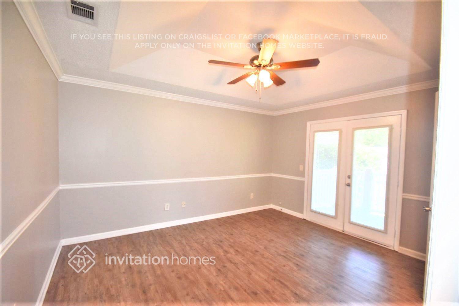 Building Photo - 2342 Glencairn Ln SW