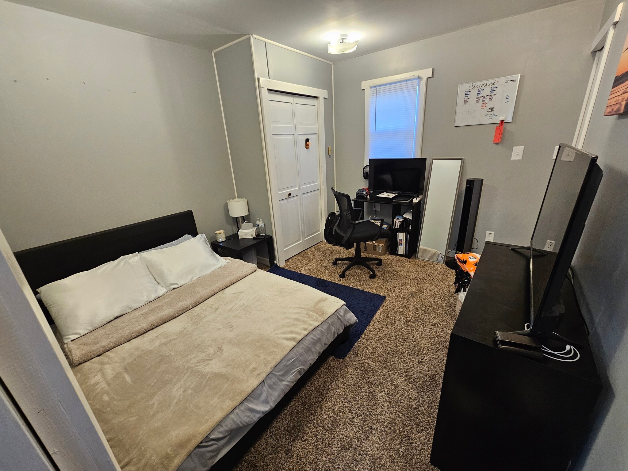 Building Photo - 807 Maple Ave