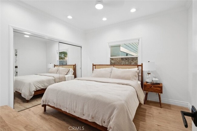 Building Photo - 125 Grand Canal