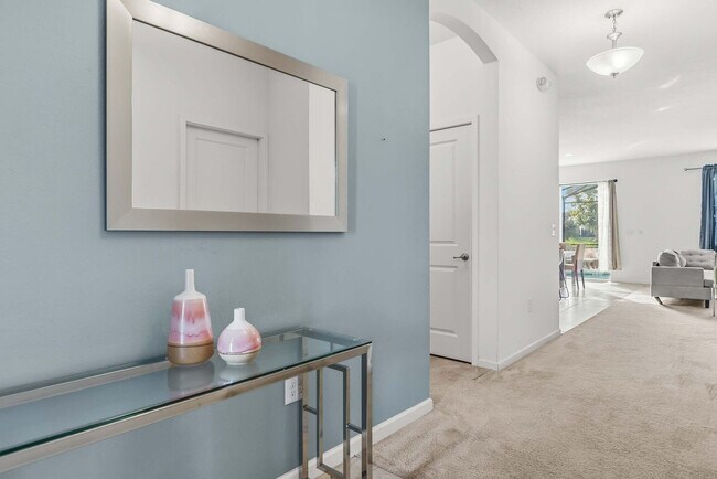 Building Photo - 230 Ballo Dr
