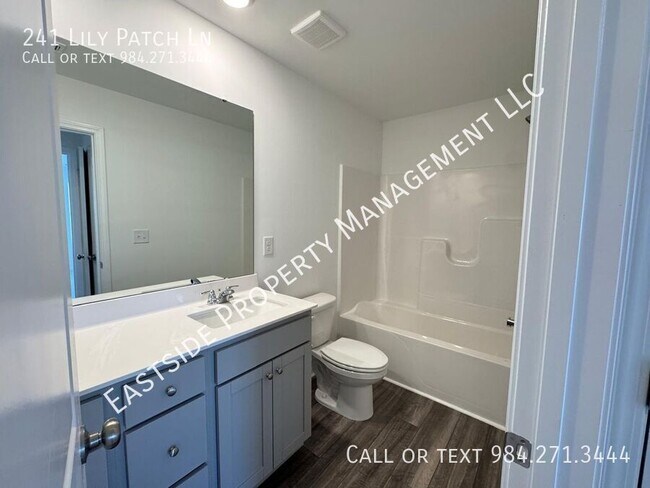 Building Photo - 241 Lily Patch Ln