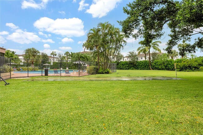 Building Photo - 9355 SW 8th St