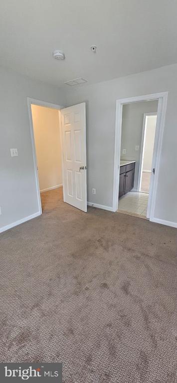 Building Photo - 6423 Beechfield Ave