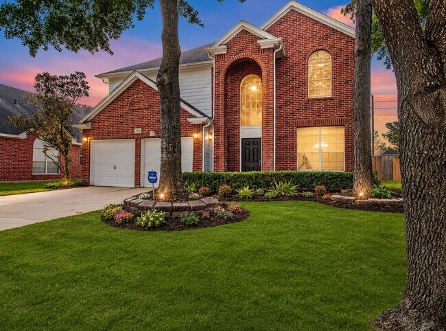 Building Photo - 419 Thorpe Springs Dr