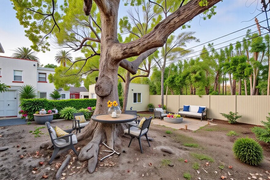 Building Photo - 10281 Dunleer Dr