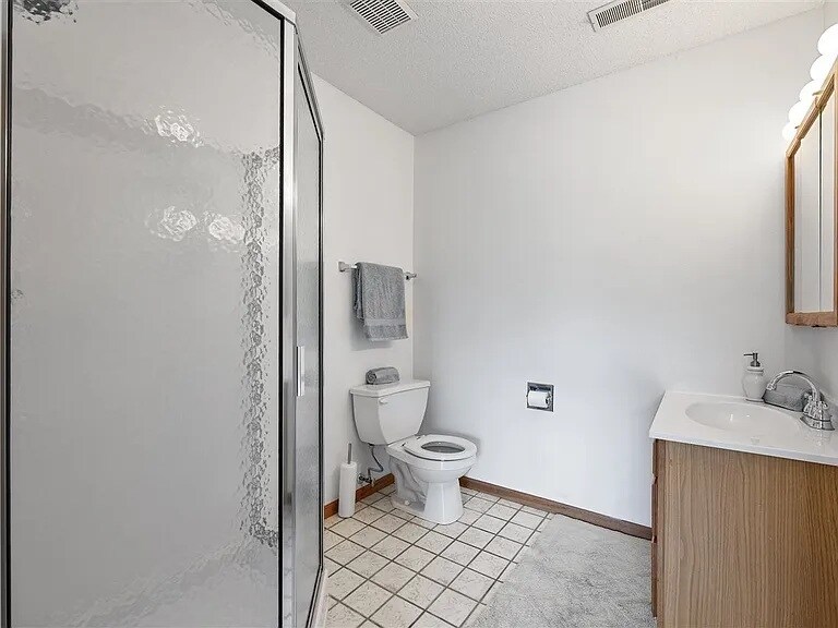 Building Photo - 515 Potter St