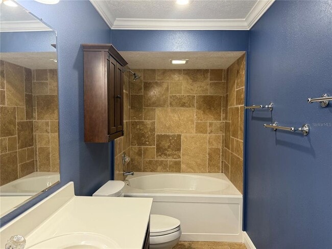 Building Photo - 3823 Martin St