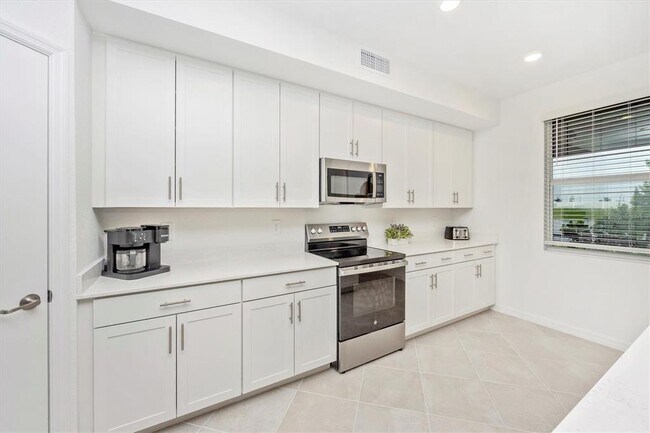 Building Photo - 12620 Radiance Ct