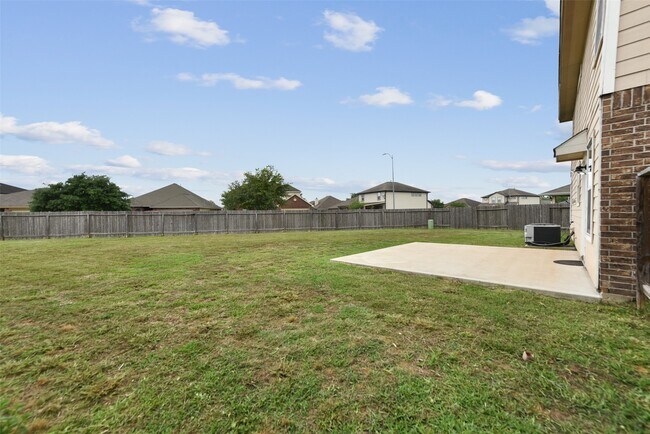 Building Photo - 5626 Abundant Life Ln