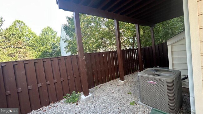 Building Photo - 13906 Gothic Dr