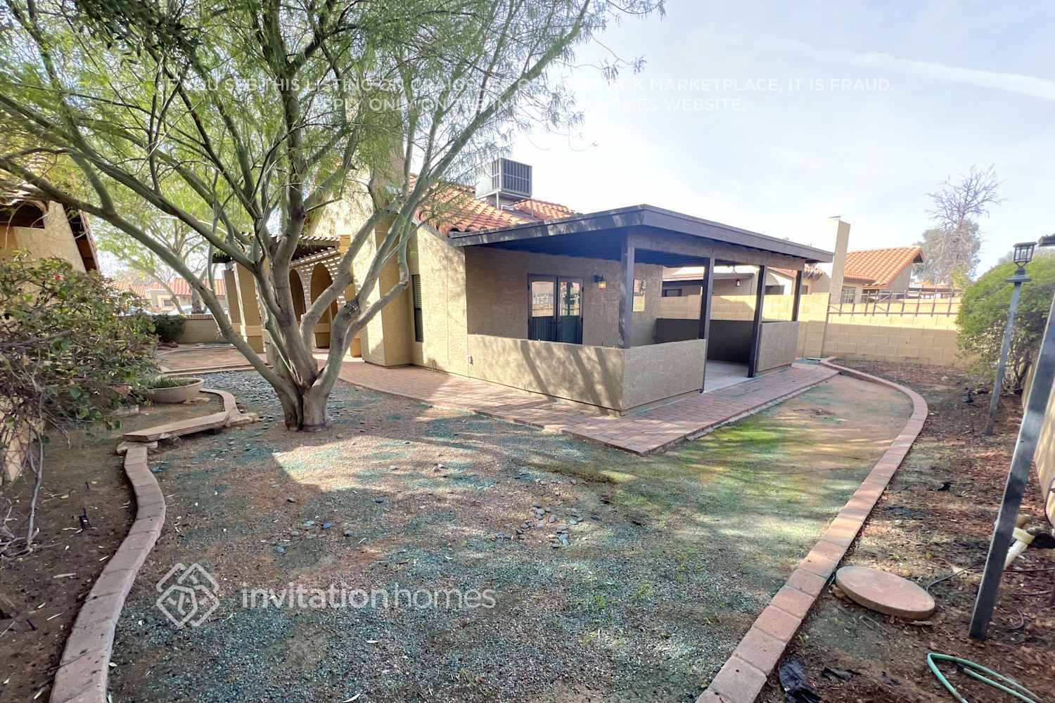 Building Photo - 2234 E Florian Ave