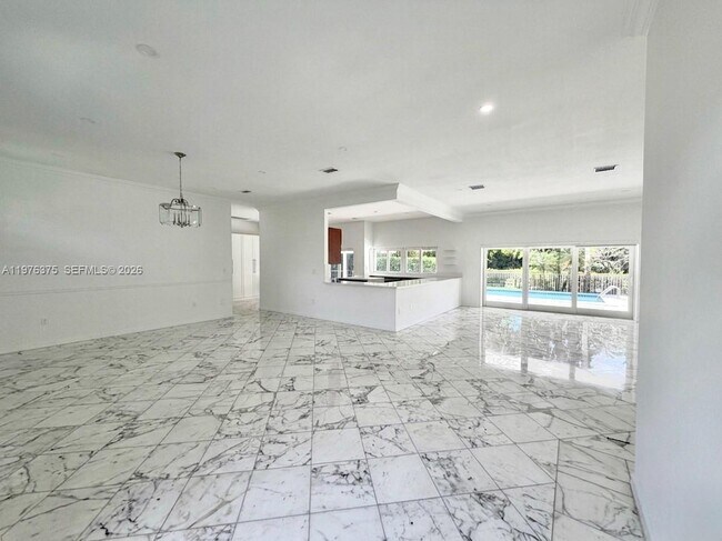 Building Photo - 4934 NW 94th Doral Pl