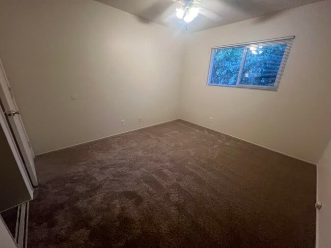 Building Photo - 8475 Galindo Dr