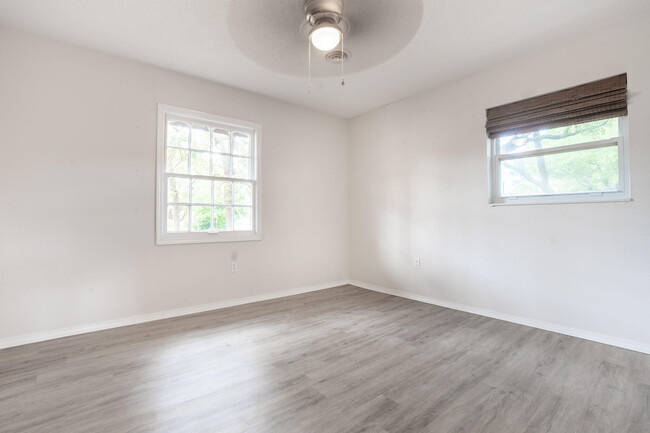 Building Photo - 301 Lula Belle Ln NW