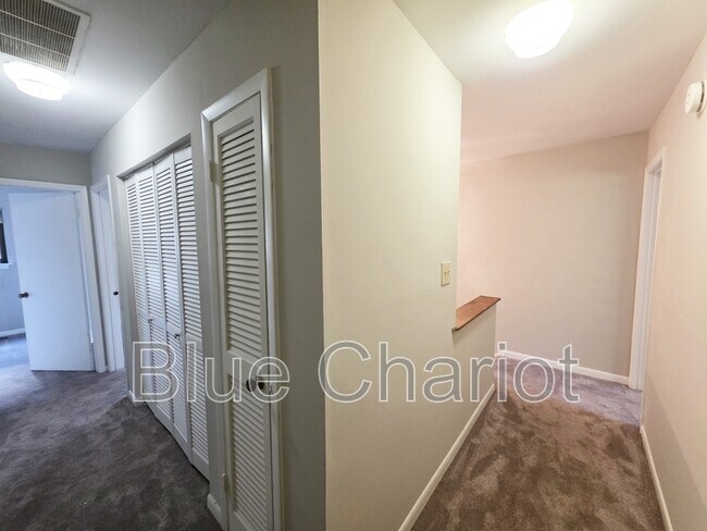 Building Photo - 3775 Guess Rd