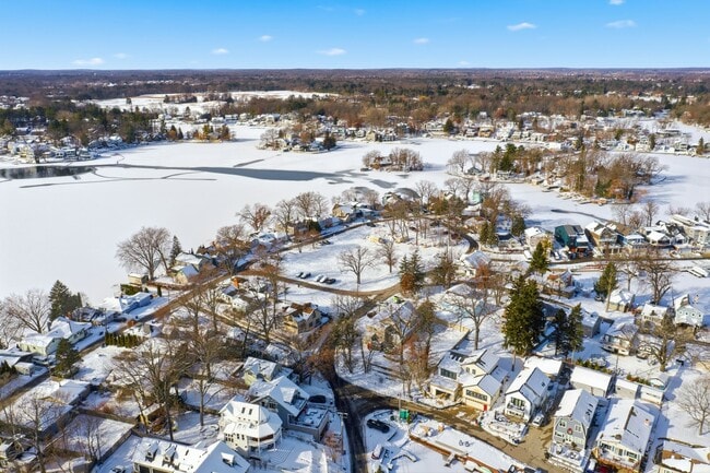 Building Photo - Charming 1-Bed, 1-Bath ADU in Lake Orion!