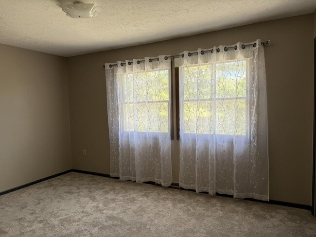 Building Photo - 2500 Cleveland Rd