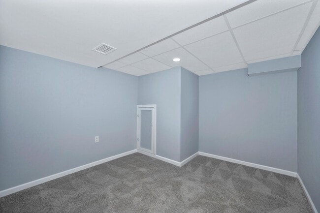 Building Photo - Single Family - Fredrick 21703