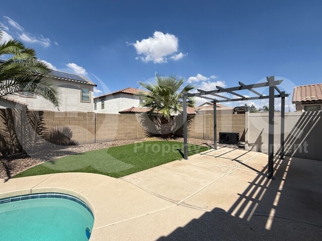 Building Photo - 22310 E Creekside Ct
