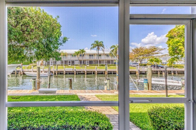 Building Photo - 68 Yacht Club Dr