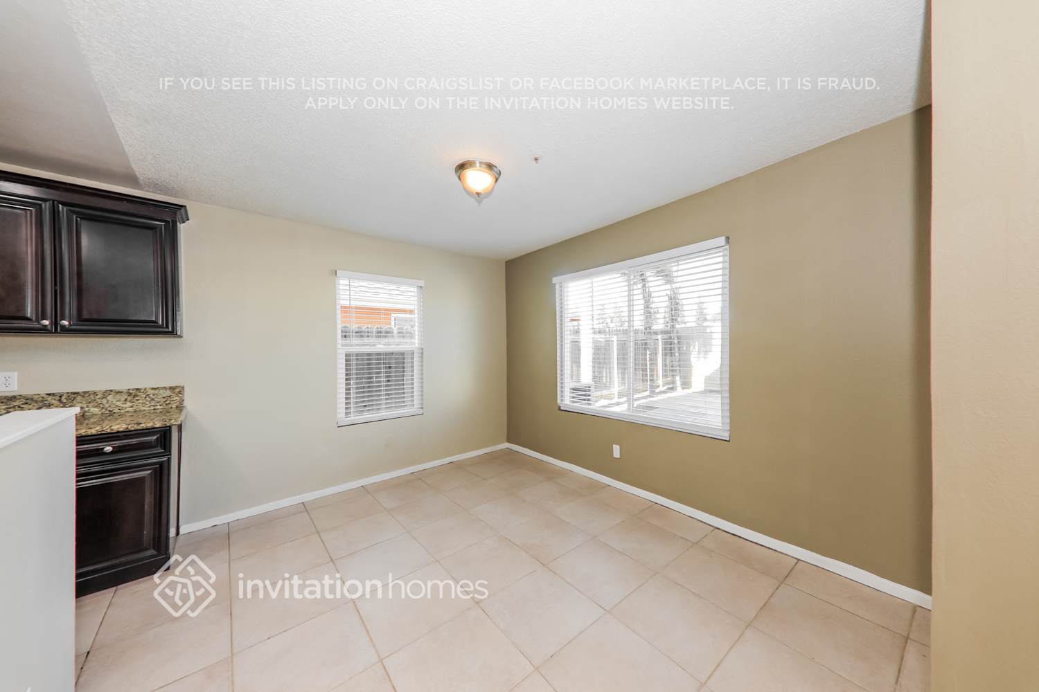 Building Photo - 14566 Southwood Dr