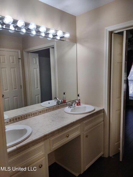 Building Photo - 336 Pebble Creek Dr