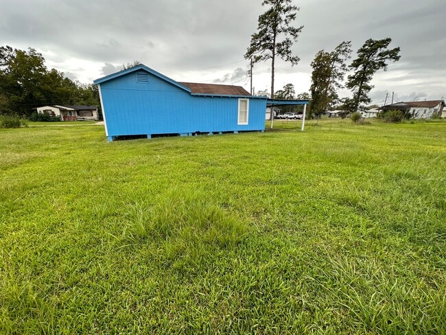 Building Photo - 450 Beech St