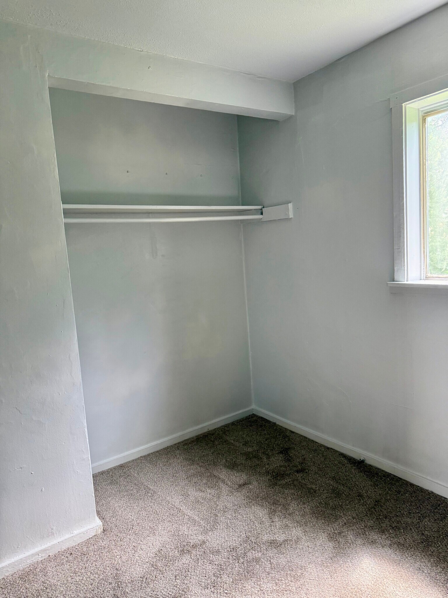 Building Photo - 32772 Missaukee Ct