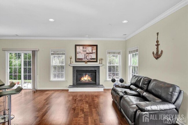 Building Photo - 90 Morgan Way