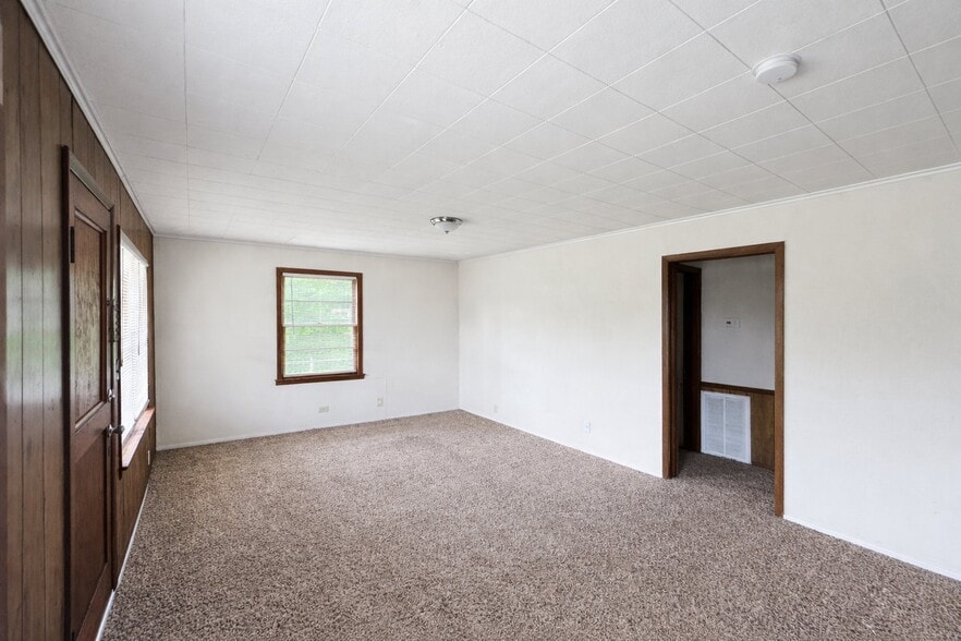 Building Photo - 413 Bolliger Blvd