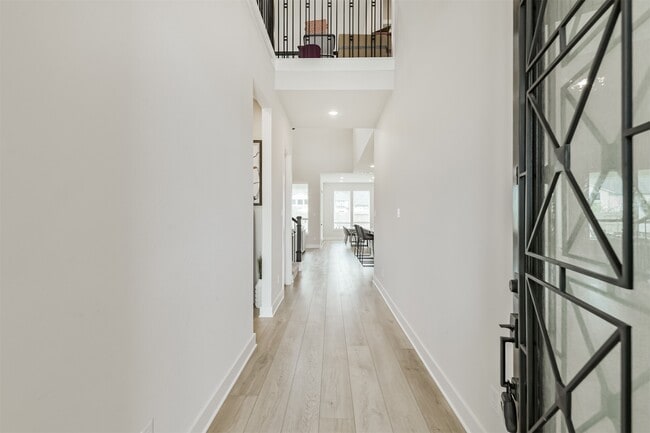 Building Photo - 9243 Trimble Lndg Dr
