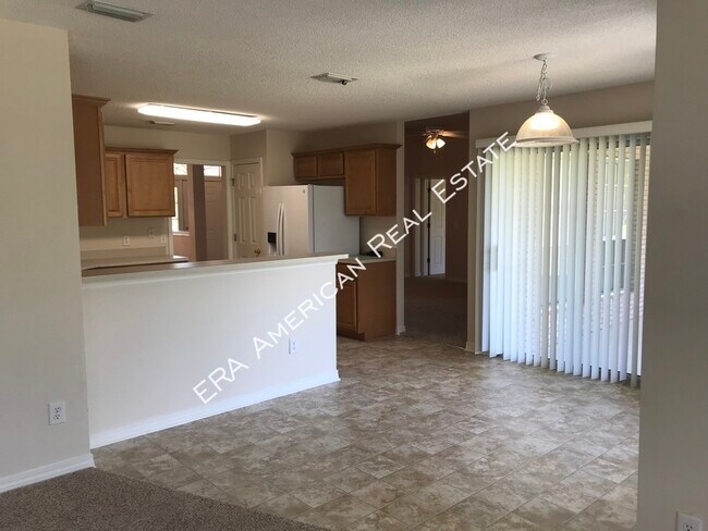 Building Photo - 2642 Hidden Creek Dr