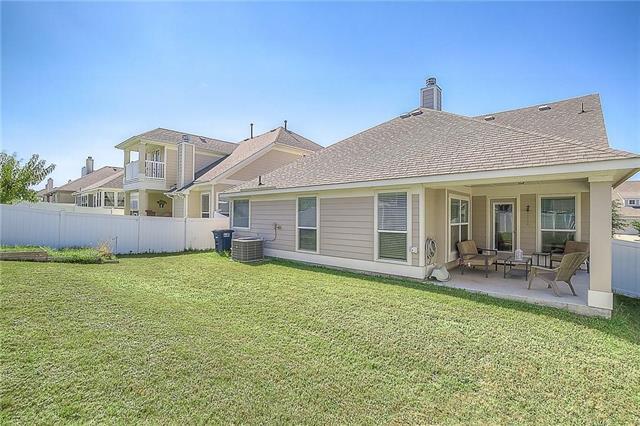 Building Photo - 5009 Holliday Dr