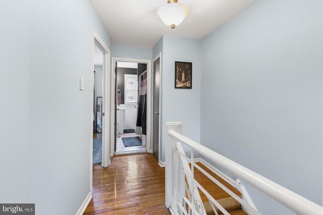 Building Photo - 5432 Vicaris St