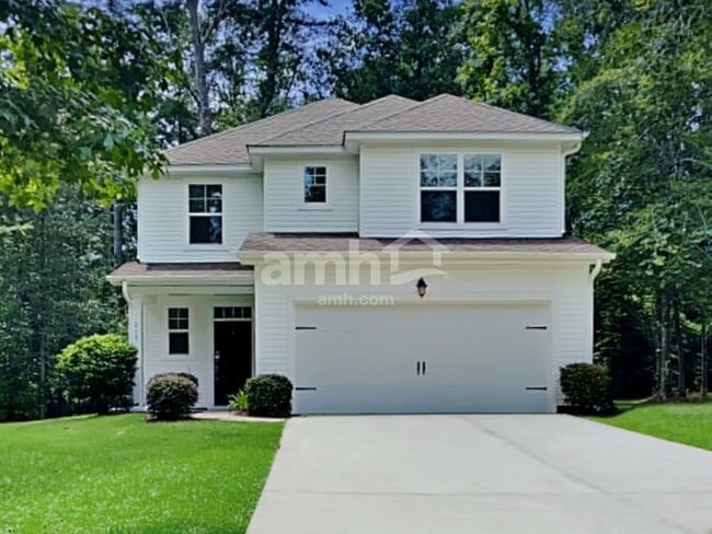 Building Photo - 215 Swan Dr