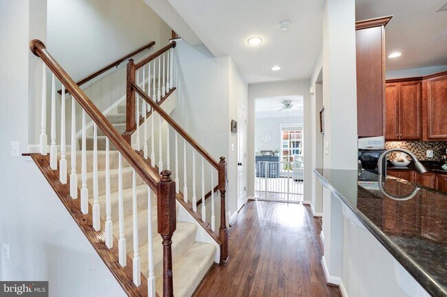 Building Photo - 43149 Crosswind Terrace