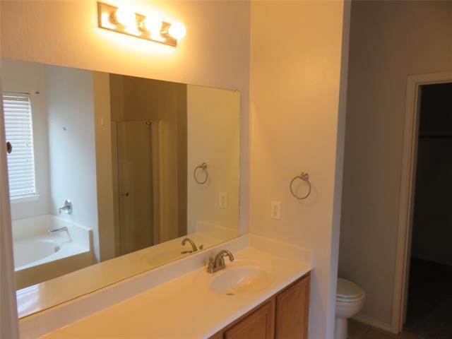 Building Photo - 2026 Tanur Cascade Dr
