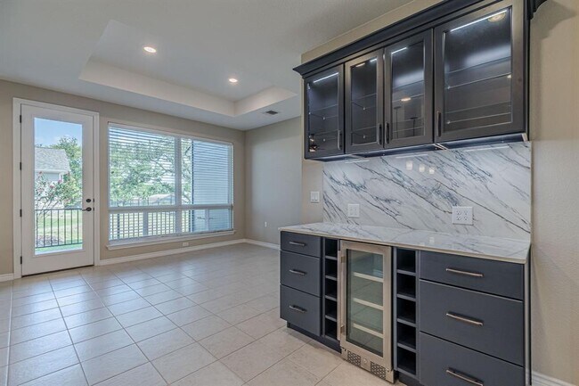 Building Photo - 112 Diving Crst Cv