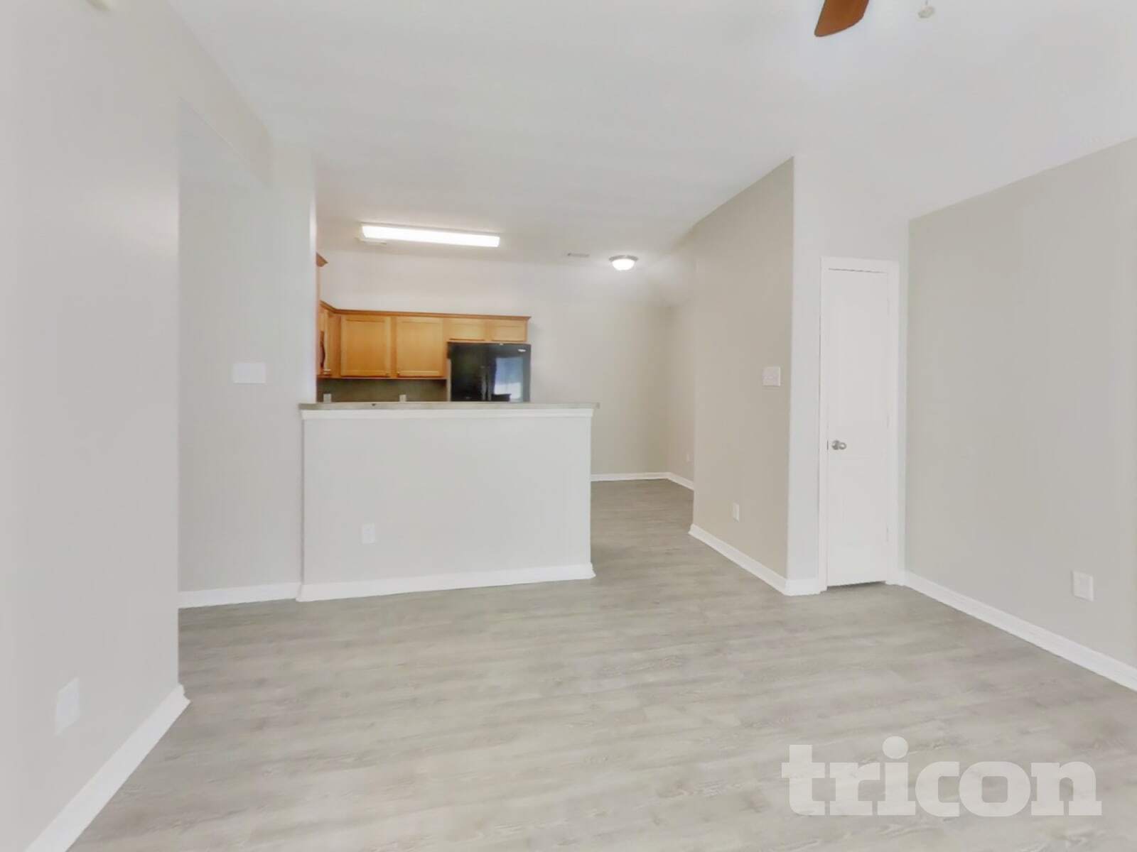 Building Photo - 24307 Hard Wood Dr