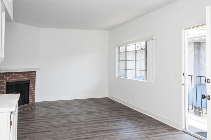 Building Photo - wil620